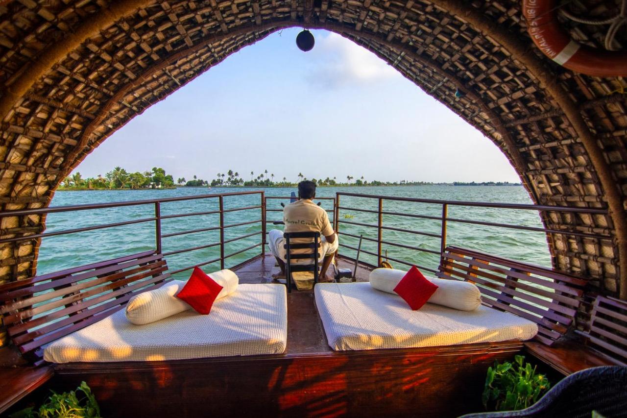 Hotel Marvel Cruise Alappuzha Exteriér fotografie